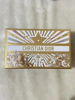 CHRISTIAN DIOR ギフトボックス 中型