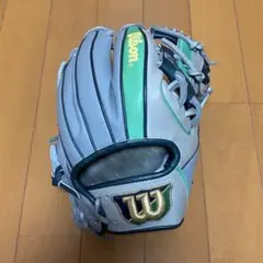 Wilson 軟式オーダーグローブ 86型　ホワイト　ロイヤルブルー Wilson 軟式オーダーグローブ 86型 ホワイト ロイヤルブルー