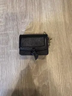 【7/15処分】kate spade NEW YORK イヤホンケース ブラックのサムネイル