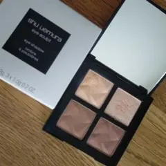 shu uemura アイスカルプト　3D コントゥアベージュ　アイシャドウ