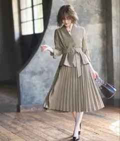 RUIRUE BOUTIQUE ドッキングプリーツワンピース