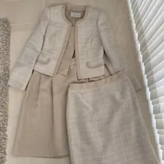 スーツ（ジャケット＋スカート2点）9号　ベージュツイード