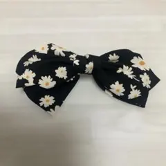 リボンカチューシャ 花柄 ブラック デイジー 大きめリボン 韓国風