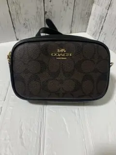 COACH ダークブラウンウエストポーチ