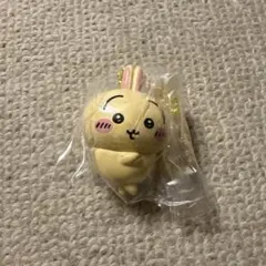 ちいかわ　マスコットつきビスケット　うさぎ