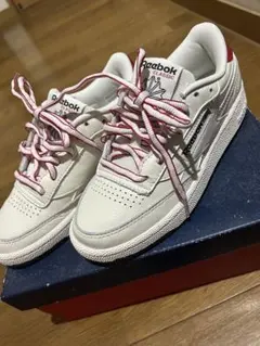 新品タグ付！Reebok クラシック スニーカー ！レディース23cm