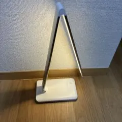 折りたたみ式 LEDデスクライト