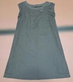 リボン付き透かし編みノースリーブワンピース