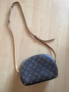 Louis Vuitton モノグラム ショルダーバッグ