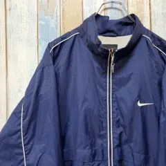 1106☆ナイキ☆ジップアップナイロンジャケット☆ワンポイント刺繍ロゴ☆L