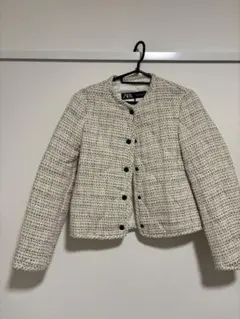 ZARA ツイード ノーカラージャケット（スカートはつきません）