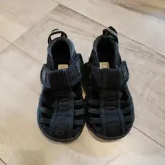 ブラック ベビーサンダル Mサイズ