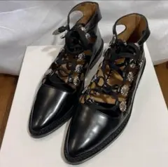 TOGA PULLA レースアップ オックスフォード Toga Pulla レースアップ レザーアンクルブーツ | ブラック | FARFETCH JP