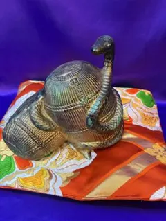 Item thumbnail for item 407042c9-f90c-4d1d-b660-406be59694a1