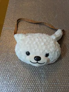 クマの顔ショルダーバッグ