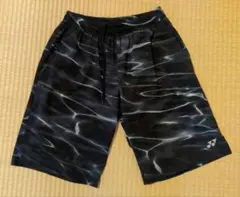 ヨネックス 水模様ショートパンツ　Мサイズ