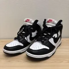 美品　Nike ハイカットスニーカー パンダ　ダンク