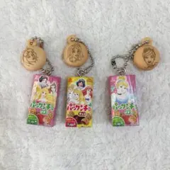 パックンチョ　ディズニープリンセス　チャーム　ガチャ