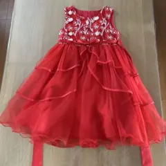 赤いフラワー刺繍チュールドレス