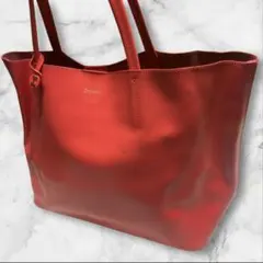 【美品】レペット Repetto レザートートバッグ ゴールドロゴ チャームのサムネイル