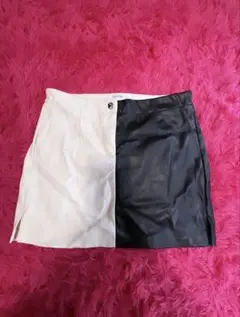 Bershka バイカラー フェイクレザー ミニスカート Sのサムネイル