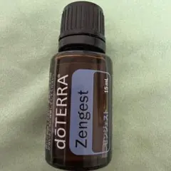 ドテラ doTERRA ゼンジェスト 15ml 【残量約8割・期限27年2月】のサムネイル