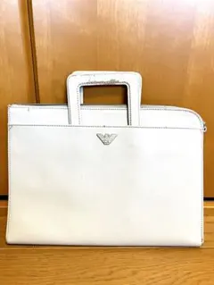 エンポリオ アルマーニ ホワイト ビジネスバッグ