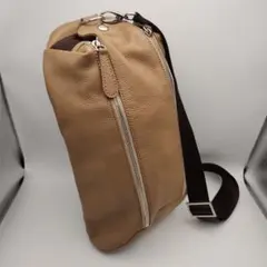美品 BEAMS ビームス 本革牛革 ベージュ レザー ショルダー ボディ 