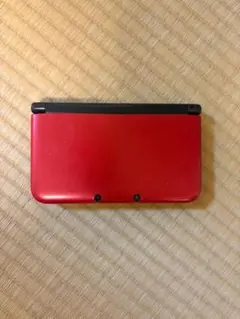 ニンテンドー3DS LL 赤黒 本体