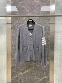 THOM BROWNE Vネックカーディガン カシミア サイズ1 クラシック カシミヤ 4-BAR Vネック カーディガン | Thom Browne