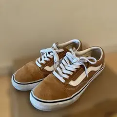 Item thumbnail for item 112637af-cc95-4f47-8eb9-e9cbfa71841f