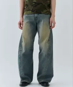 【NVRFRGT】 3D TWISTED WIDE LEG JEANS サイズ2