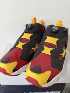 reebok インスタポンプフューリー スニーカー