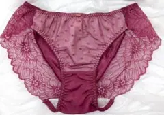 Item thumbnail for item 2ae465a3-f8a0-4df8-b35c-404b51ea802b