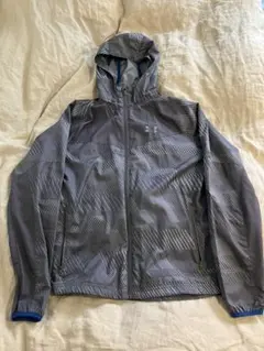 アンダーアーマー ウィンドブレーカー