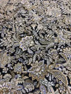 SU〜CHAN様専用　大人花柄　ペイズリー　薄手生地　1メートル〜