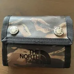 THE NORTH FACE カモフラージュ 三つ折り財布