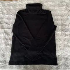 UNIQLO 메리노 리브 터틀넥 스웨터
