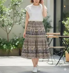 未使用♦UNTITLED アートブロッキングプリント スカート 極美品‼️アンタイトル UNTITLED アートブロッキングプリントタックス