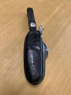 アジリティ　アッファ　黒革レザー ジッパー付きキーリング