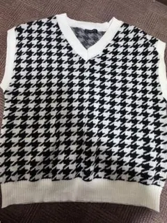 ハウンドトゥースパターン ニットベスト