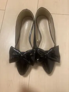 FOREVER 21 ブラックリボンパンプス