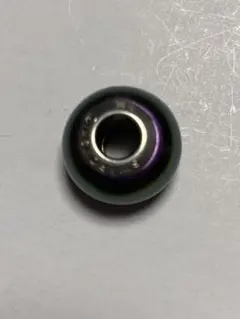 SWAROVSKI グリーンパープルのクリスタル製チャーム