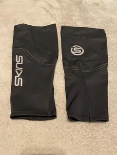 SKINS ストレッチカバー 黒