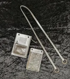 スマホショルダー マルチケース ウォレット　シルバー　Scrap Bookのサムネイル