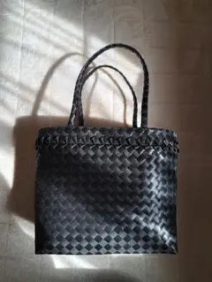 【最終値下げ】プラカゴ　ブラック編み込み