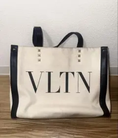 VALENTINO VLTN キャンバストートバッグのサムネイル