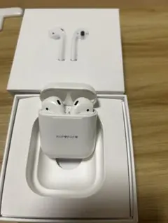 AirPods本体 ホワイト 充電ケース付き