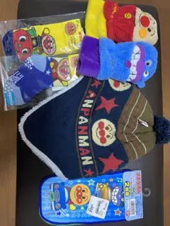 アンパンマン 手袋、帽子、靴下、ハンカチセット