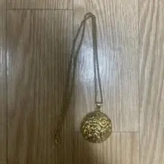 YSL ネックレスのサムネイル